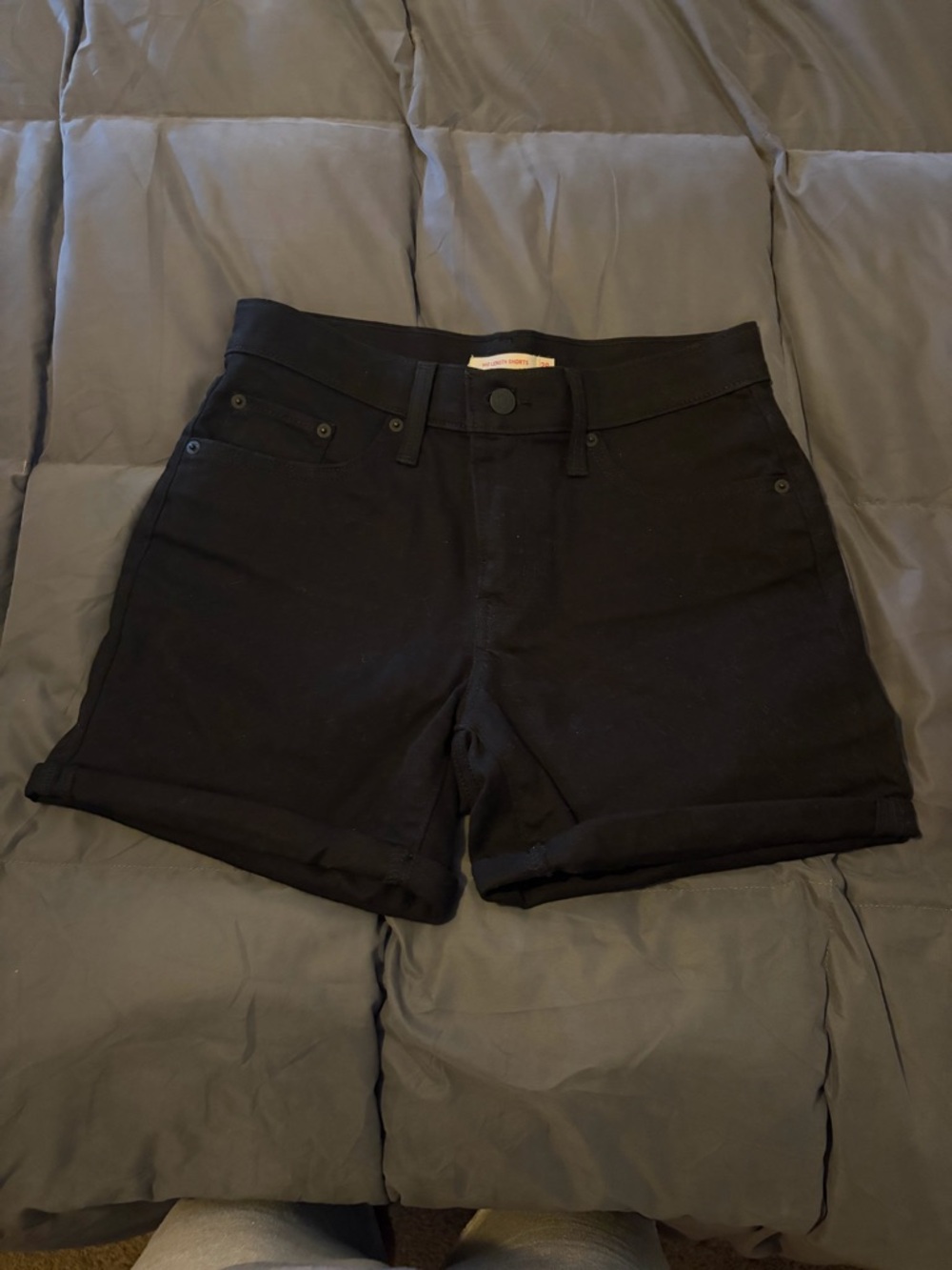 Levi’s Black Women's Rolled-Hem Denim Shorts